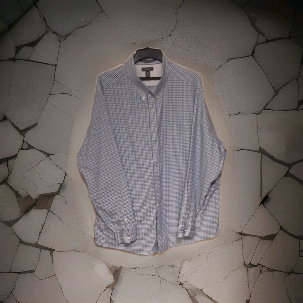 Eddie Bauer 3XL Dress Shirt  Small  Plaid Wrinkle Free Relaxed Fit G-003